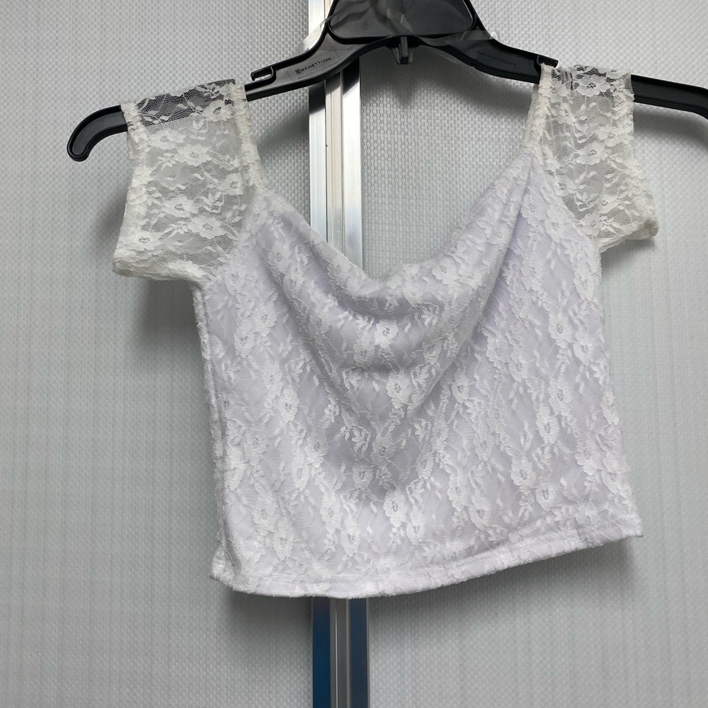 Elegant White Lace Women's Top